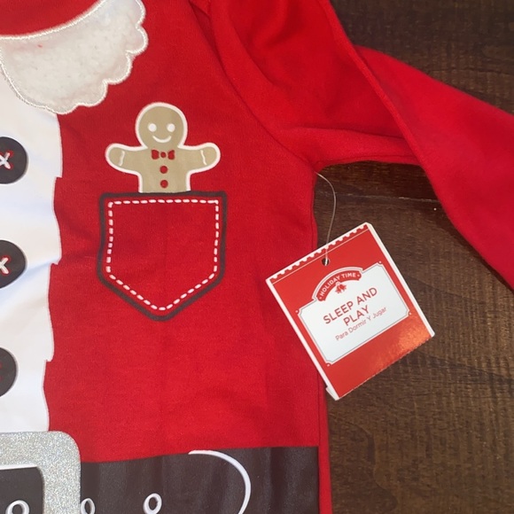 Holiday time red Santa suit one piece size 6-9 months new with tags - Picture 5 of 7